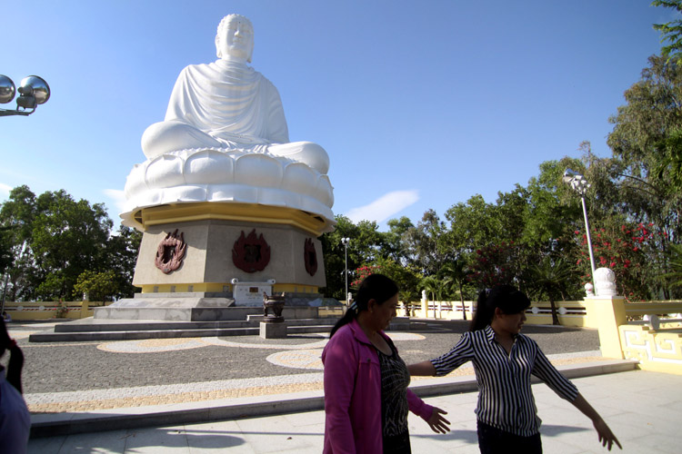 Budda Long Son w Nha Trang