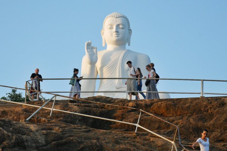 Budda Mihintale na Sri Lance