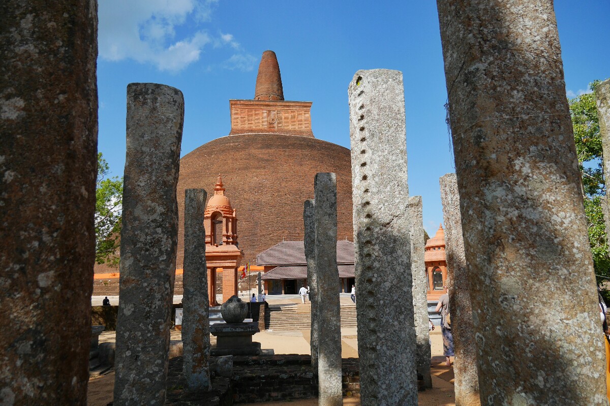 Abhajyagiri w Anuradhapura na Sri Lance