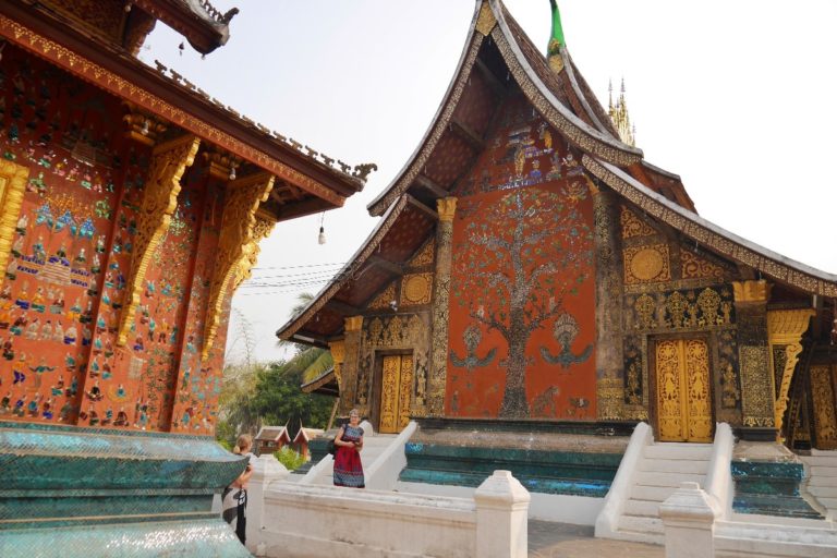 Wat Xieng Thong w Luang Prabang w Laosie