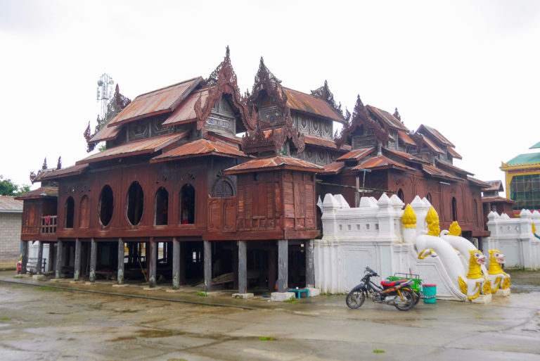 świątynia Shwe Yan Pyay w Birmie