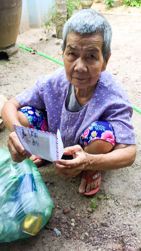 pomoc dla Wietnamczyków w Thủy xuân