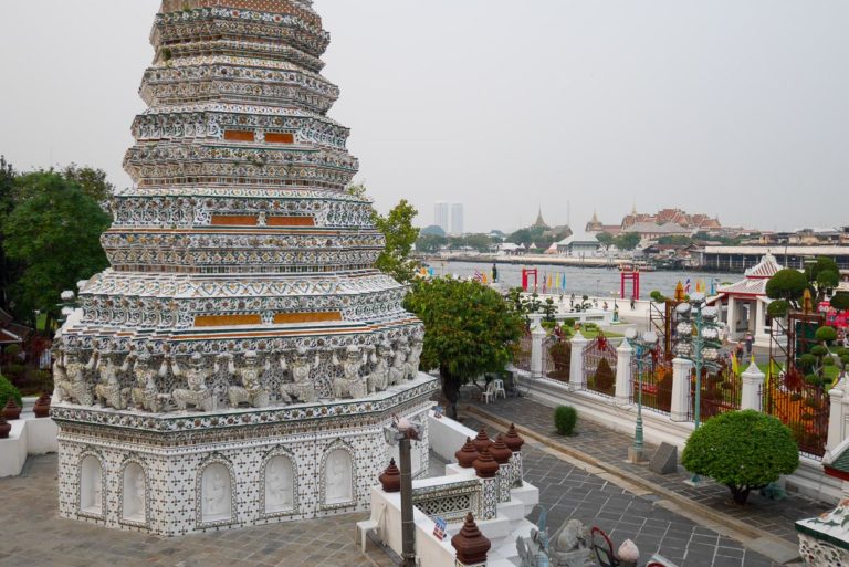 Widok na rzekę Chao Phraya