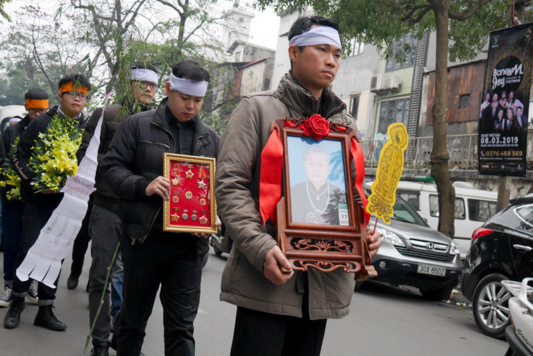 Hanoi. Pogrzeb w Wietnamie